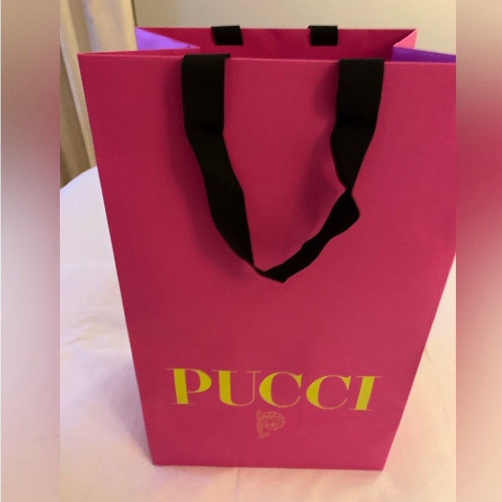 Brand new rare and authentic pink  Pucci shopping bag with strong fabric handles